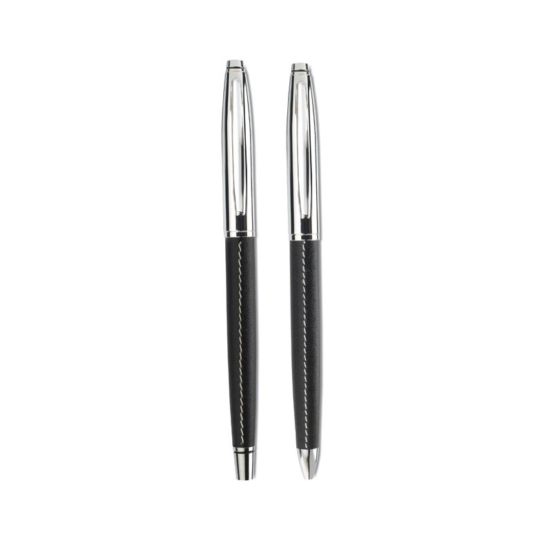 MO7475-03 BALTIMORE - Embrossage sur trousse + gravure sur stylos